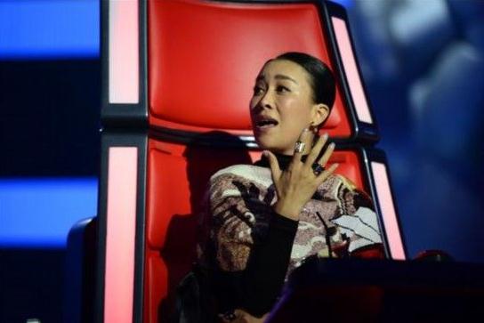 中国好声音那英凭啥能拿三冠王?回顾好声音赛事亚军们到底输在哪?