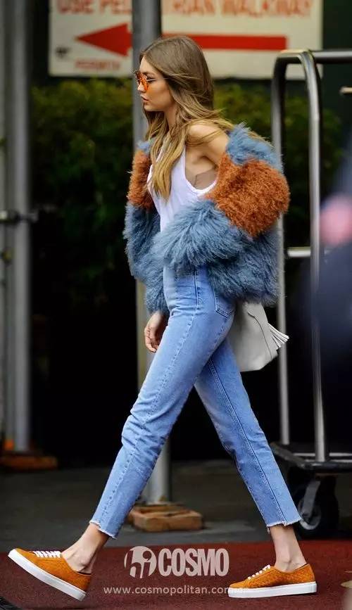 皮草外套搭配长纱裙 00eacdd1f0d436f_w500_h867.jpg