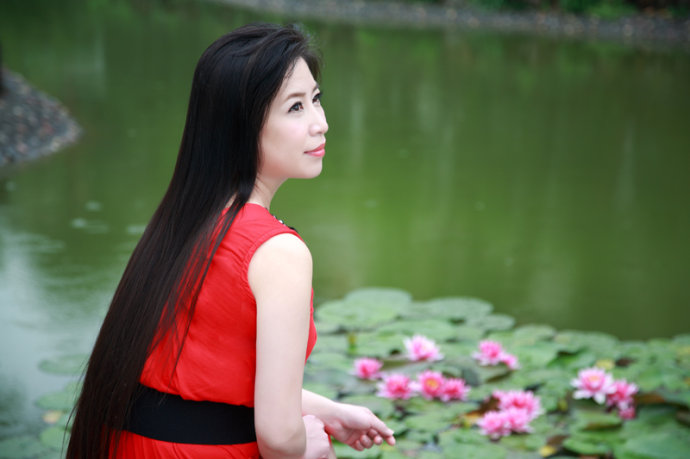 孙卫东:情深歌甜《峡江娃》(甘霖作词,张宇作曲,罗睿婕演唱)