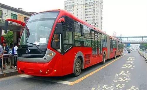 14号公交车正常运行吗 40c372c778e08ca_w500_h306.jpg