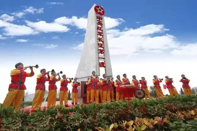 广东省旅游景点分享 831f442e16bcff1_w640_h425.jpg