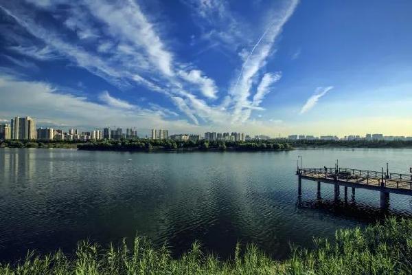 雁鸣湖公园桃花潭公园世博园有人说浐灞最春天此时此刻,浐灞向世界
