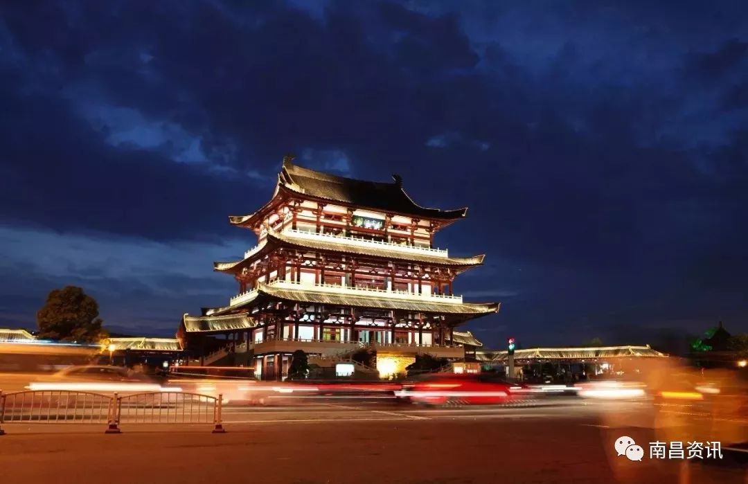 旅游夜景推荐 c8e8a8ccd4b91aa_w1080_h699.jpg