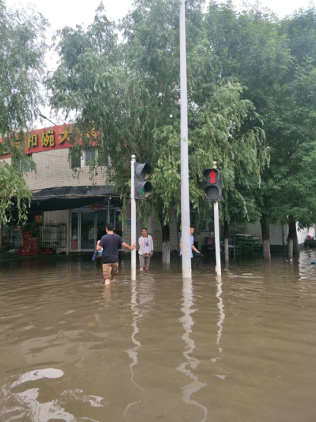 暴雨过后郑州积水点大爆发主城区少了外围多了