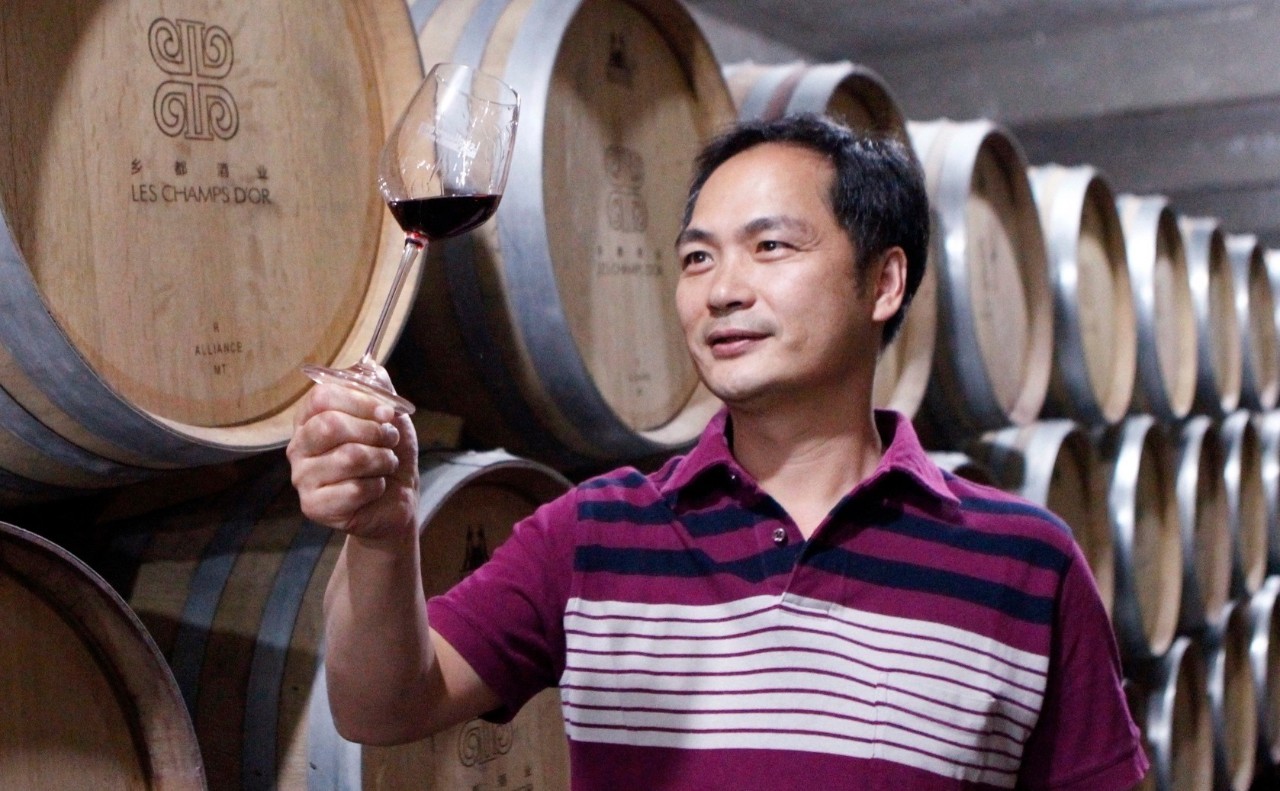 本溪娱网棋牌?:杨华峰:一带一路将是最具发展潜力的葡萄酒赛事