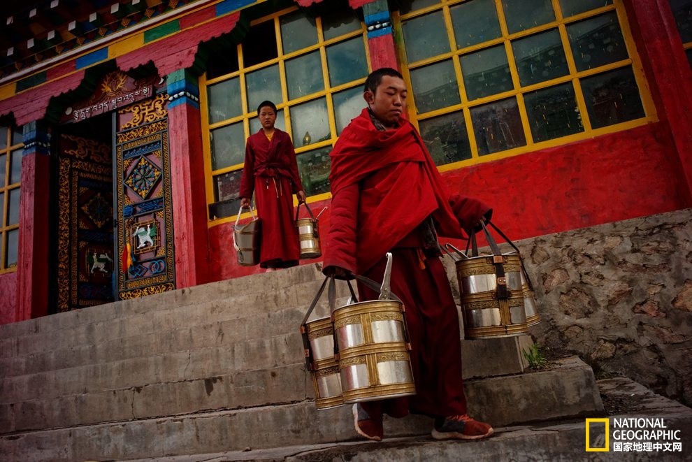 孜珠寺的历史可以上溯到3000年前,寺庙座落在孜珠山上,作为外象雄的