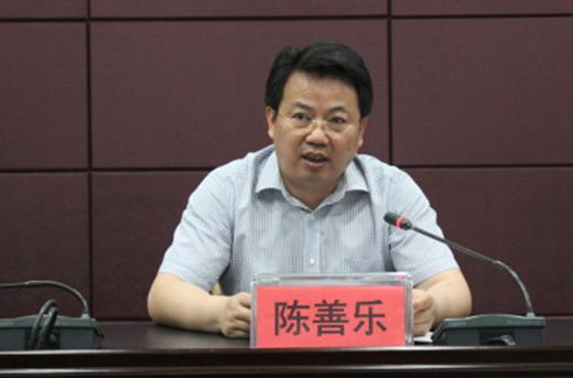 江苏句容副市长落马细节:约南大校董球场对口径